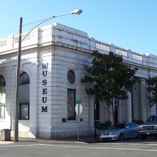 Best Western Plus Humboldt Bay Inn | Eureka, California | White brick museum