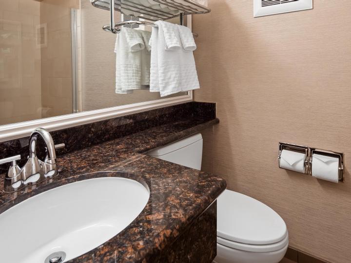 Best Western Plus Humboldt Bay Inn | Eureka, California | 2