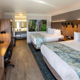 Best Western Plus Humboldt Bay Inn | Eureka, California | Photo Gallery - 1